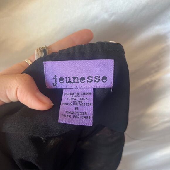 Jeunese floral halter asymmetrical dress - Picture 8 of 8